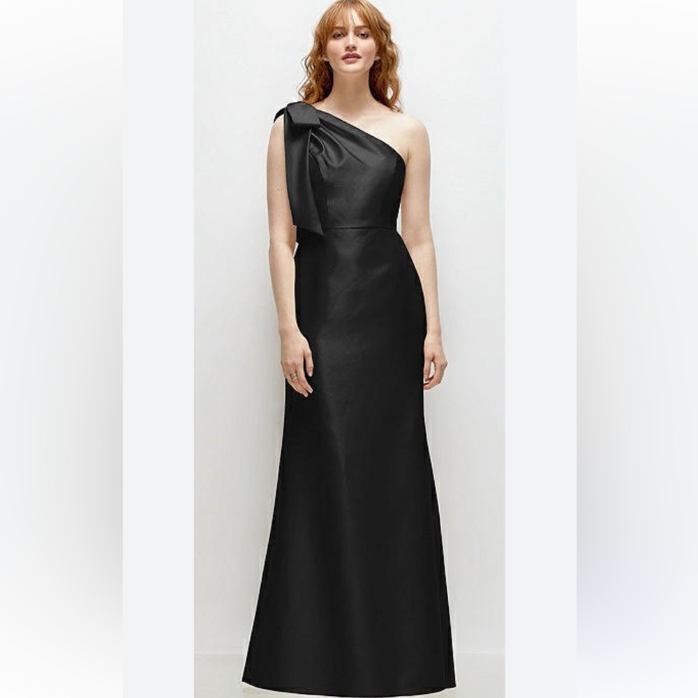 ALFRED SUNG Black One Shoulder Dress
